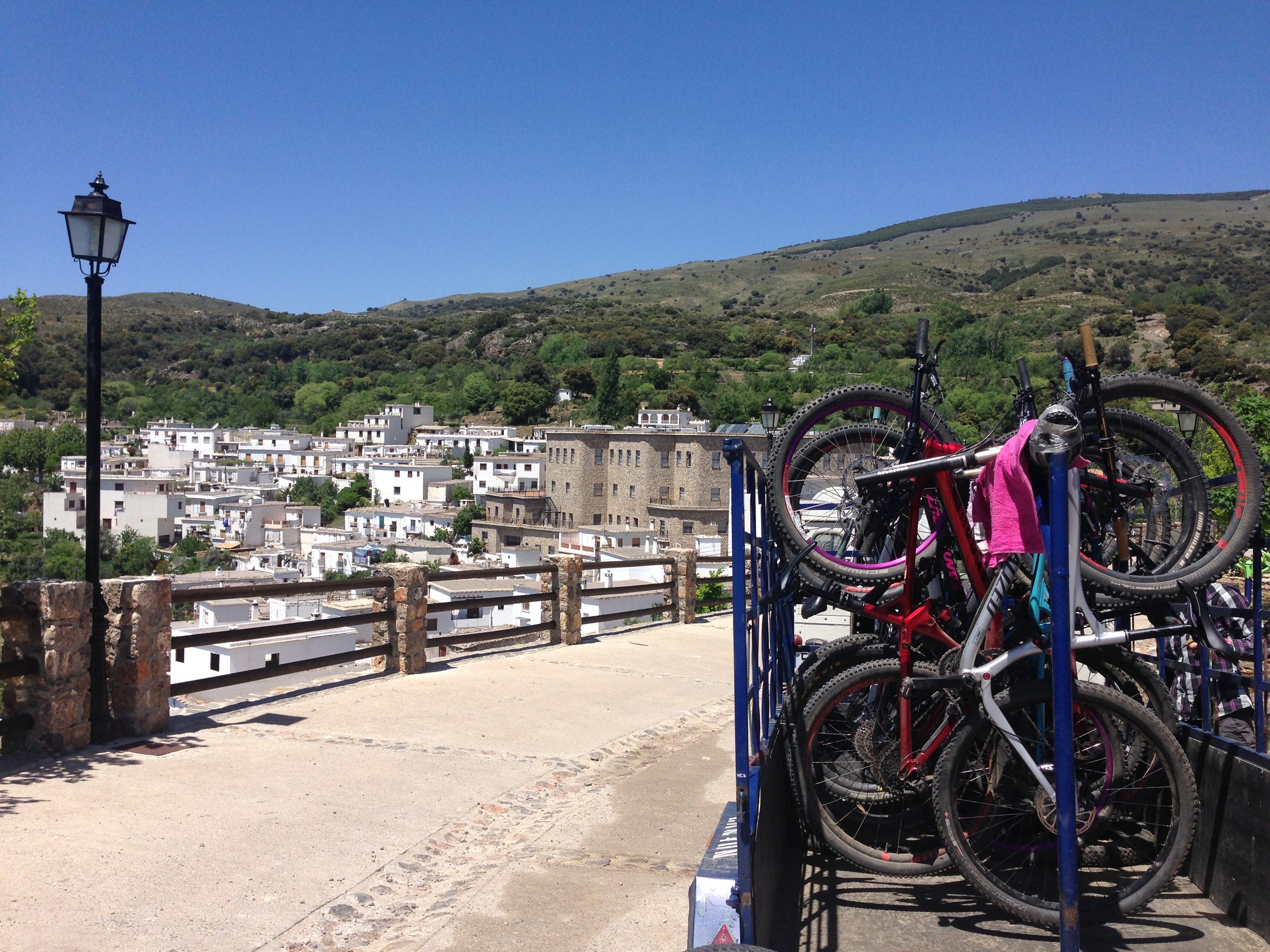 Mountain Biking in Sierra Nevada 