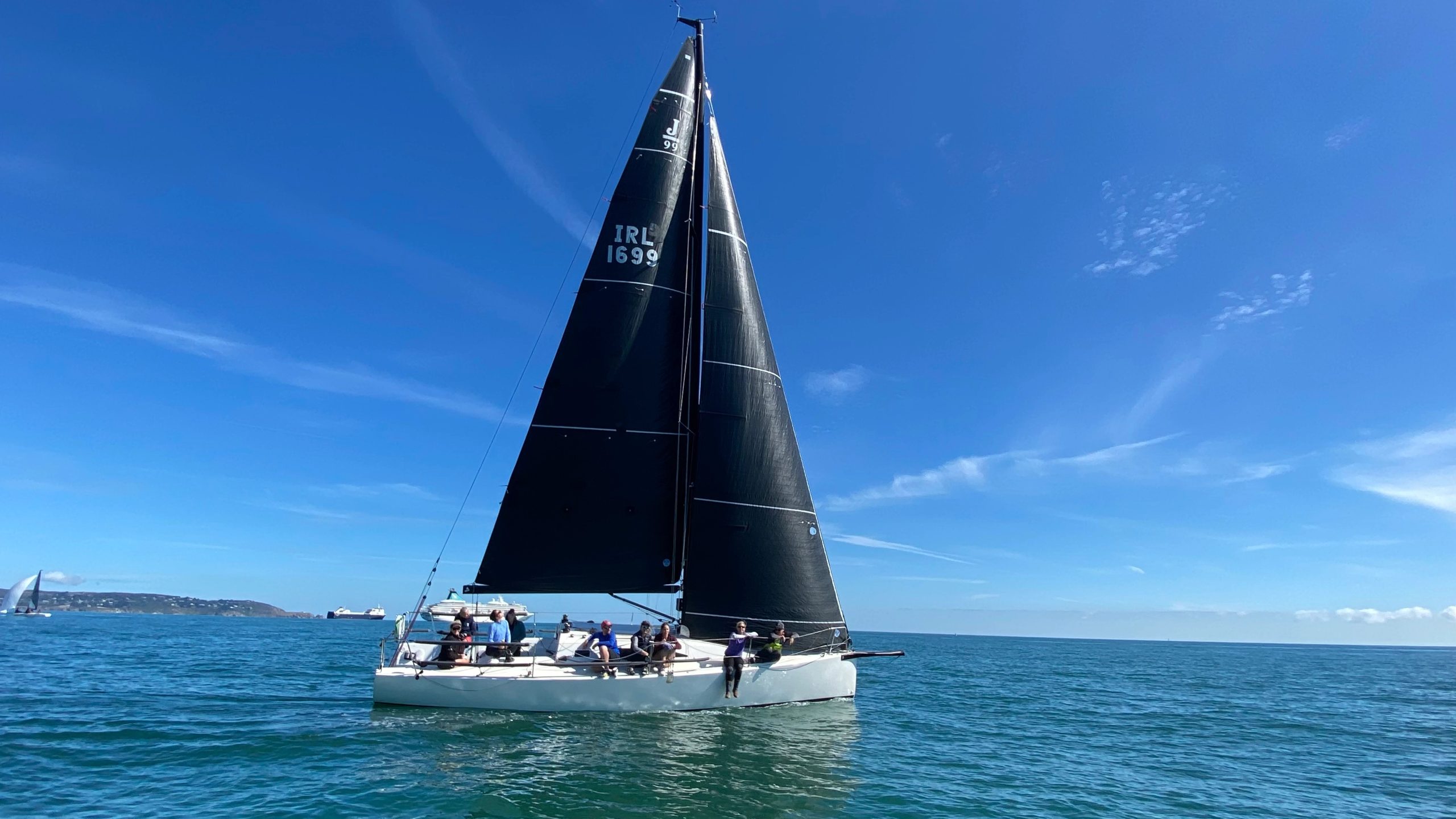 Keelboat Sailing