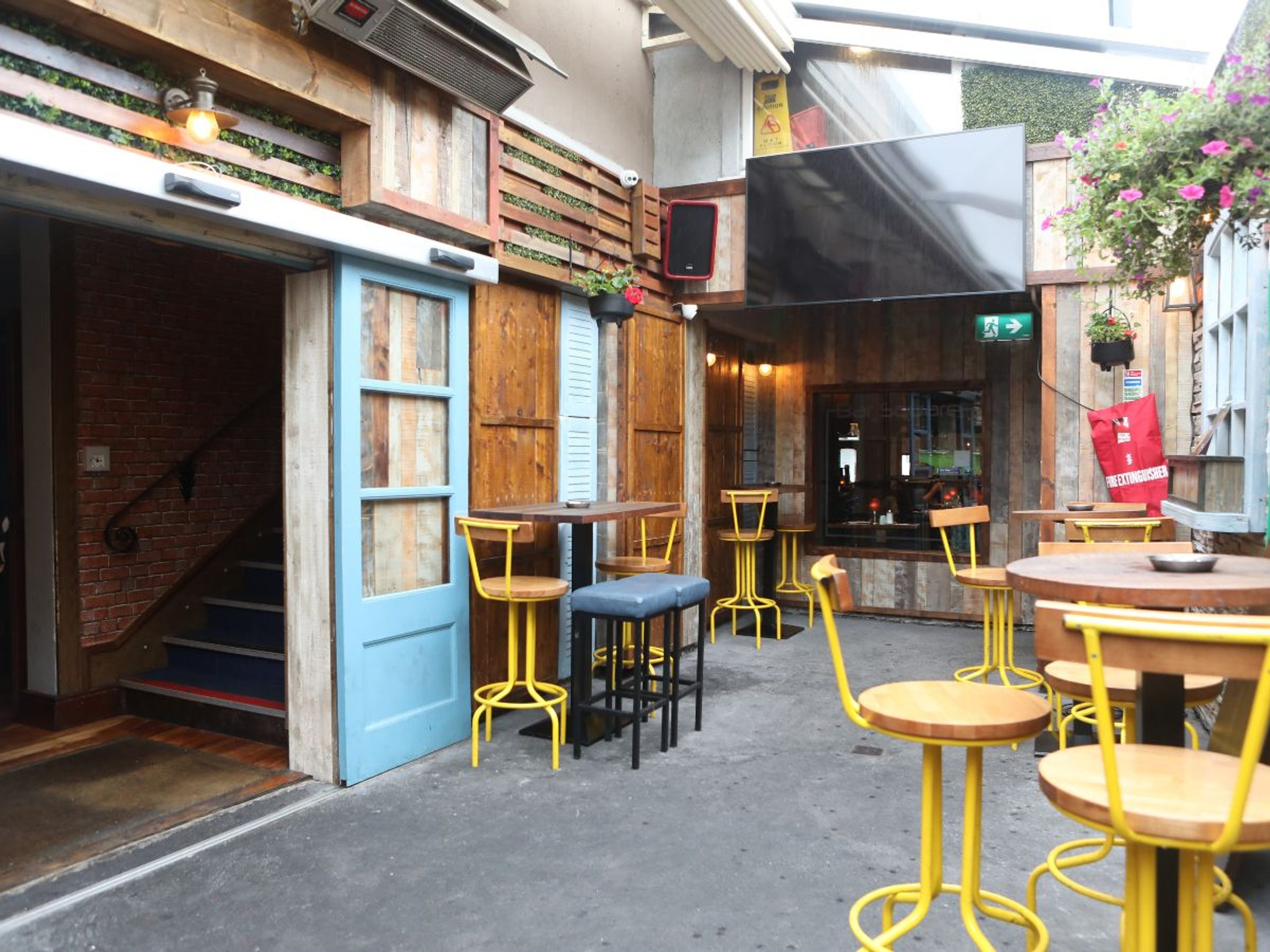 North Mayo Places to Eat: Bar Square Ballina