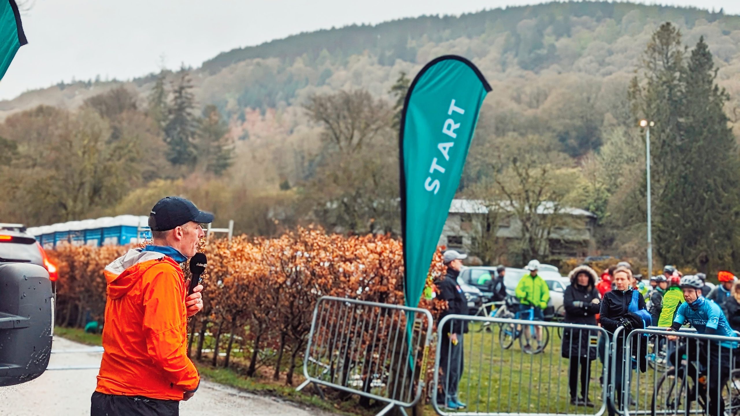 Ollie Kirwan giving a pre-race briefing for the Quest Glendalough adventure race