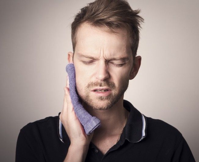 Fisioterapia para ATM em Moema: Como Aliviar Dores na Mandíbula, Estalos e Bruxismo