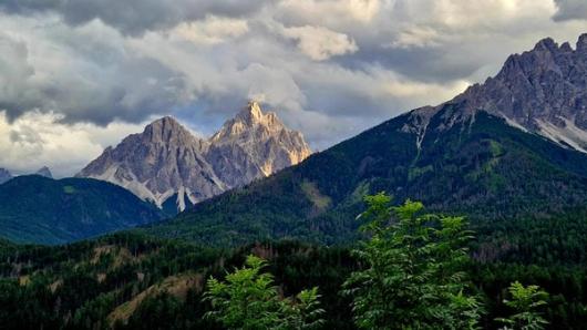 Photo of Tre Scarperi peak in the Dolomites