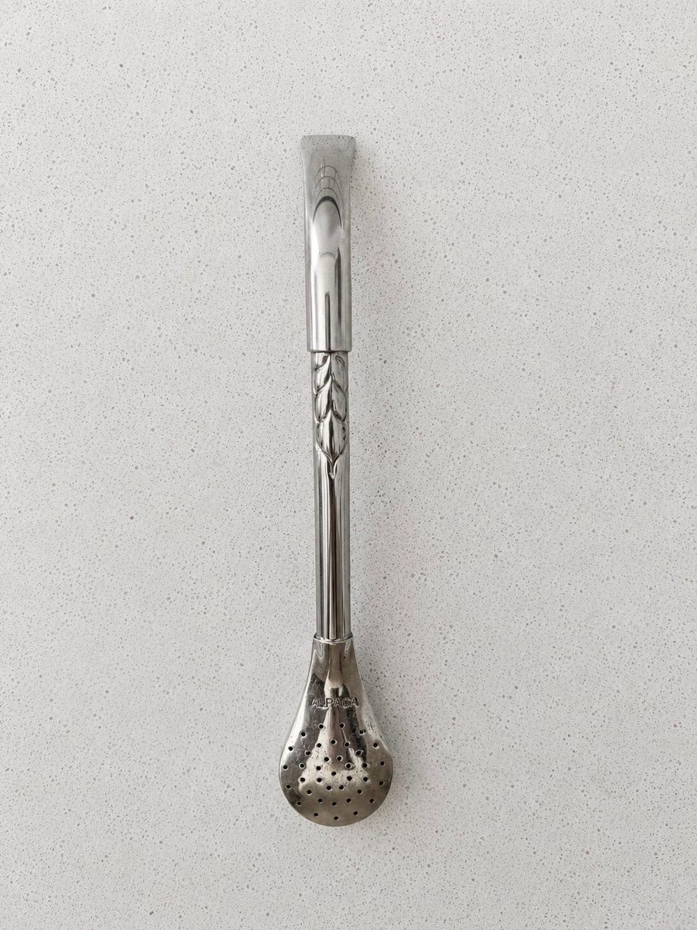 Bombilla de Alpaca · pico de loro · Pluma 1