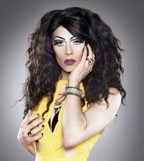 Drag Superstar Vanity Von Glow