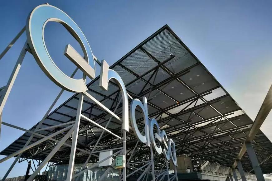 Endesa y la emiratí Masdar cierran el acuerdo sobre 446 MW de plantas fotovoltaicas en España