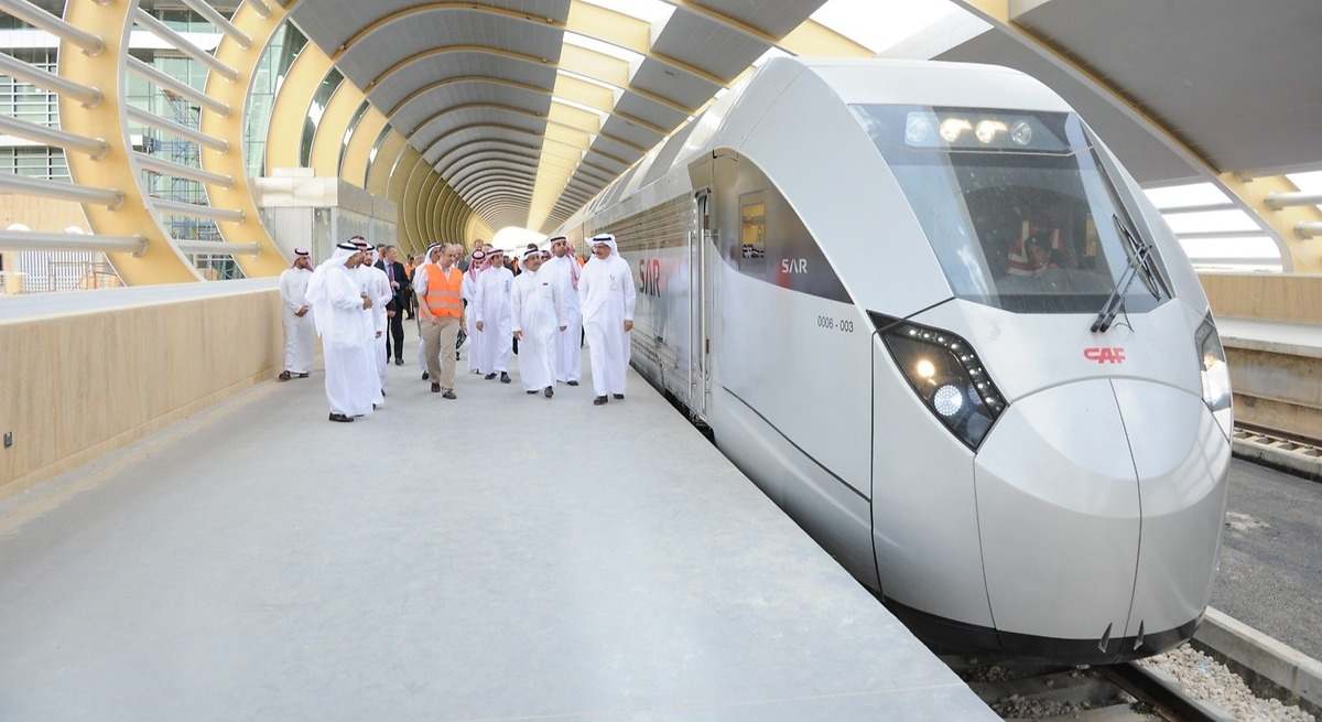 CAF redobla su apuesta por Arabia Saudí y pugna por un nuevo contrato de 10 trenes
