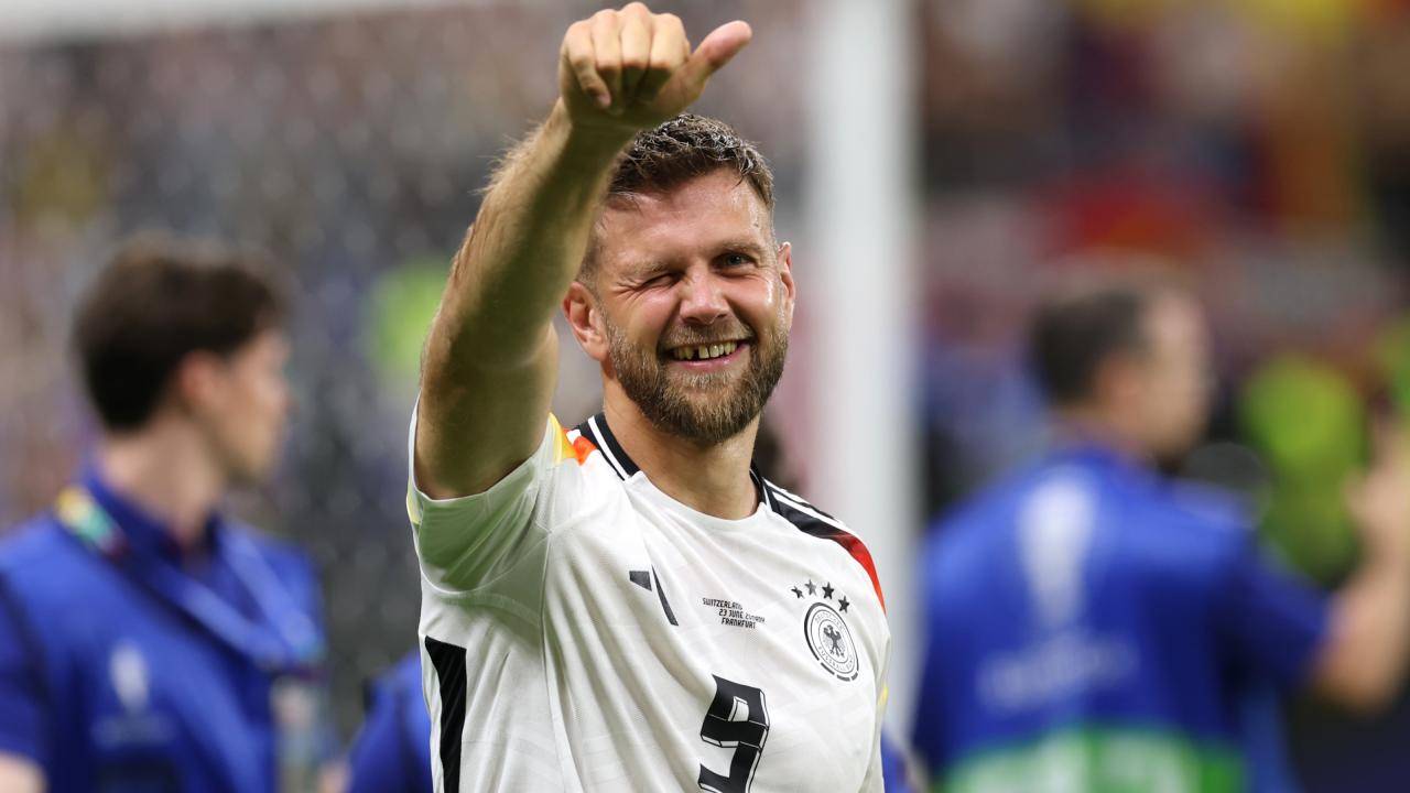 Niclas Füllkrug Germany No. 9