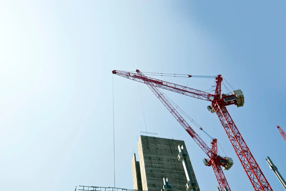 Trends in Asset Tracking in Construction: What the Industry Can Expect in 2025 and Beyond