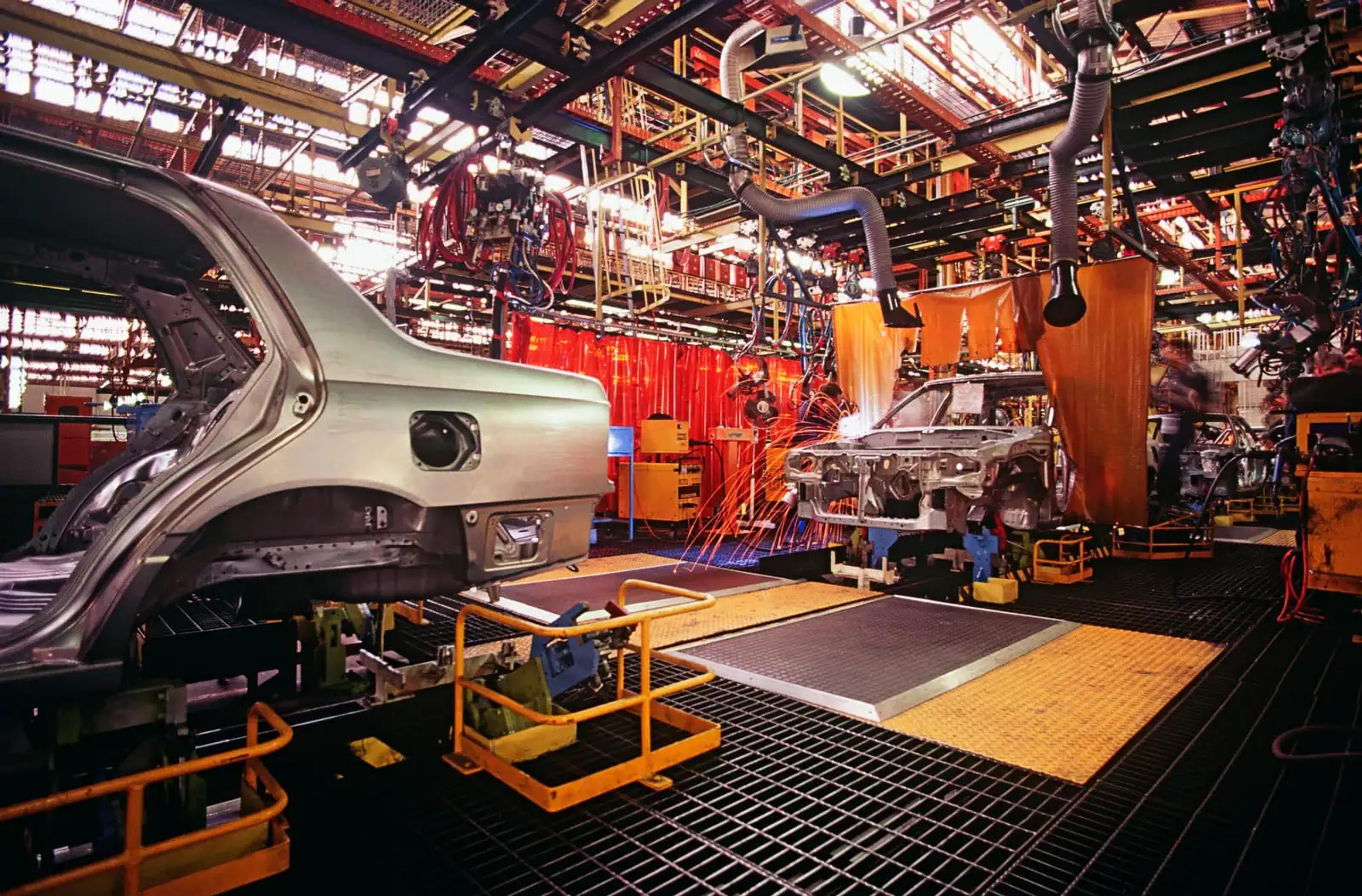 IoT in der Industrie: Wie smarte Lösungen die Produktion revolutionieren
