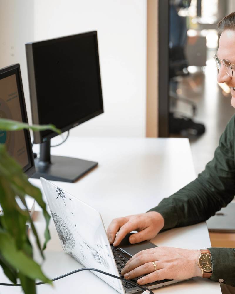 Webinar Recording: Rethinking Transport Rack Logistics Digitally