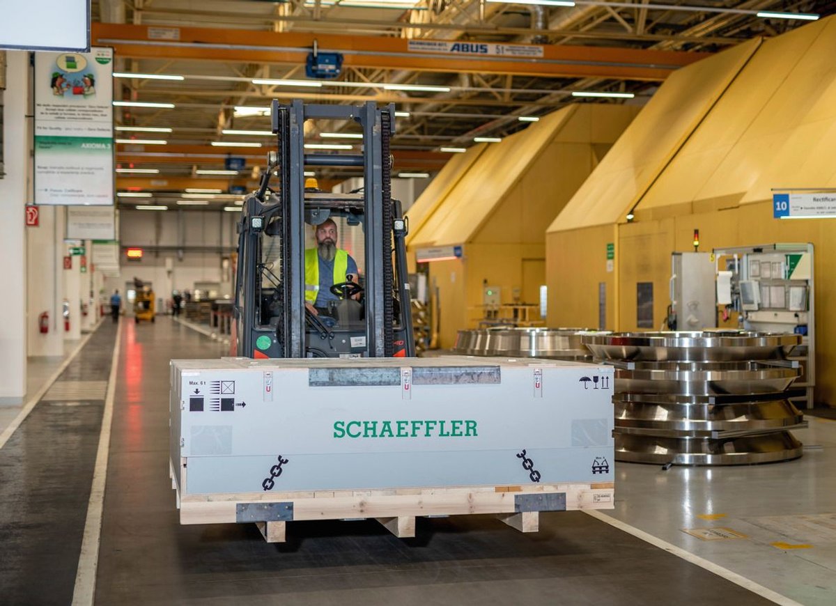 GPS-gestütztes Tracking in der Lagerlogistik - Schaeffler erweitert Smart-Box-System