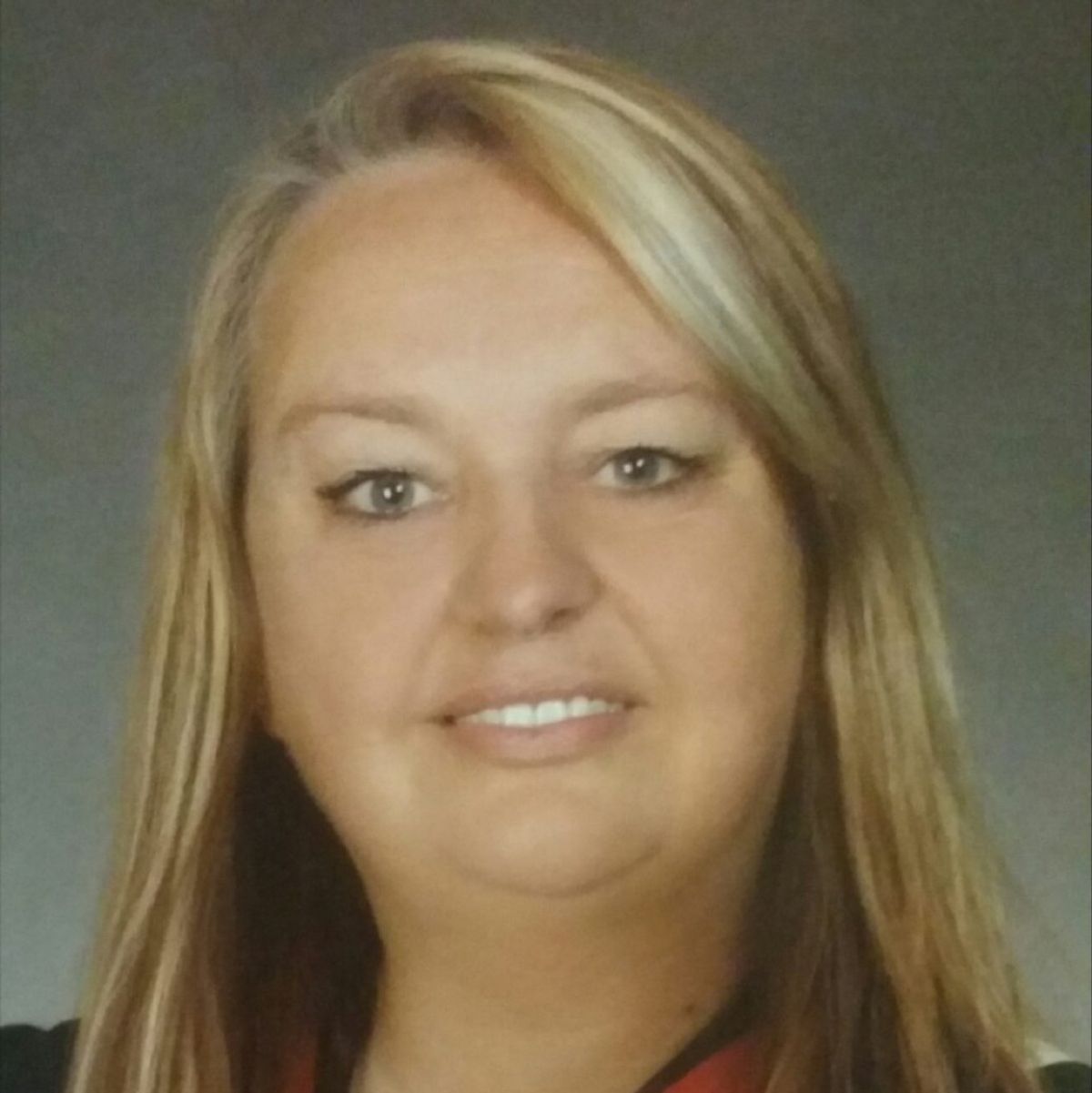 Audrey deVoest professional headshot