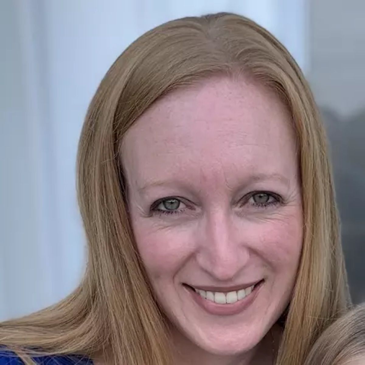Kelly Sproule professional headshot