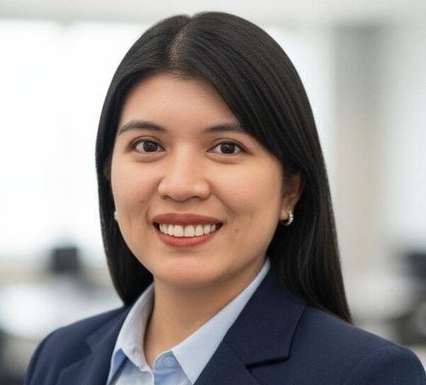 ファイナンススペシャリスト アドラブル・ティナ｜M&A・資金調達を支援する東京の行政書士スタッフ