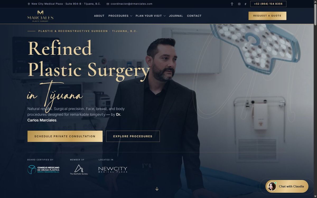Página de inicio de marcialesplasticsurgery.com