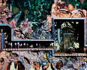 An example of Dustin Yellin's work