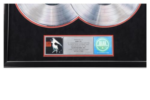 U2, Rattle And Hum Platinum Record, 1 Million Copies_Detail