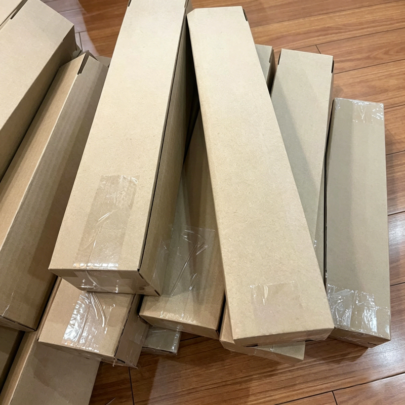 Cartons variant 3