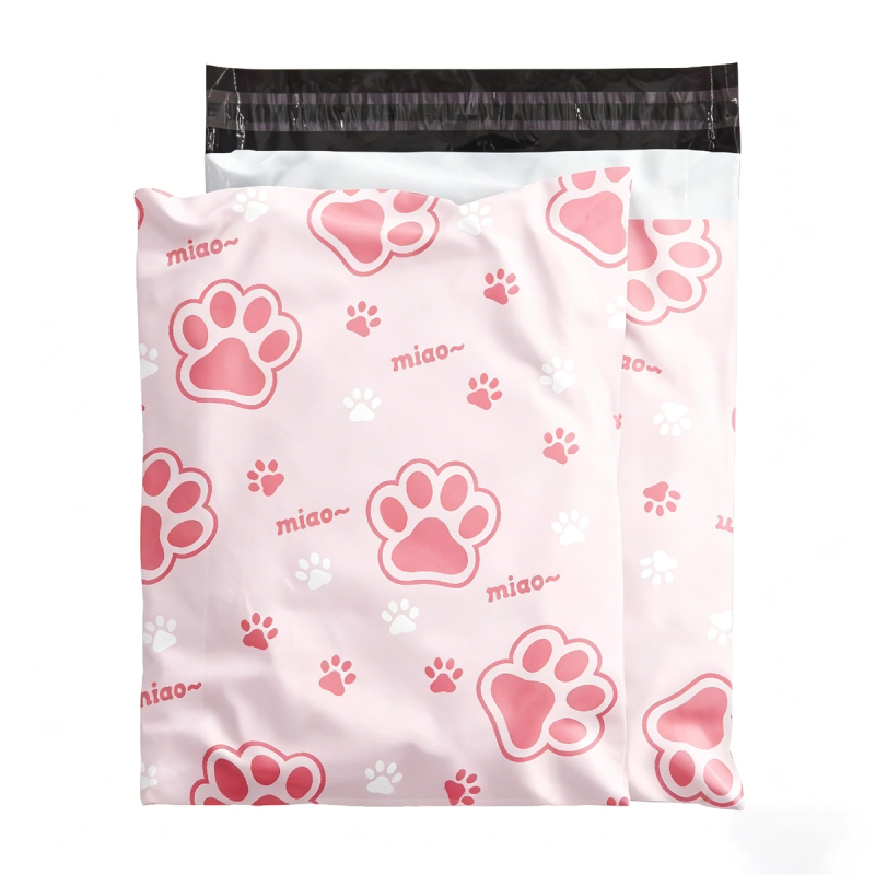 Poly mailers variant 1