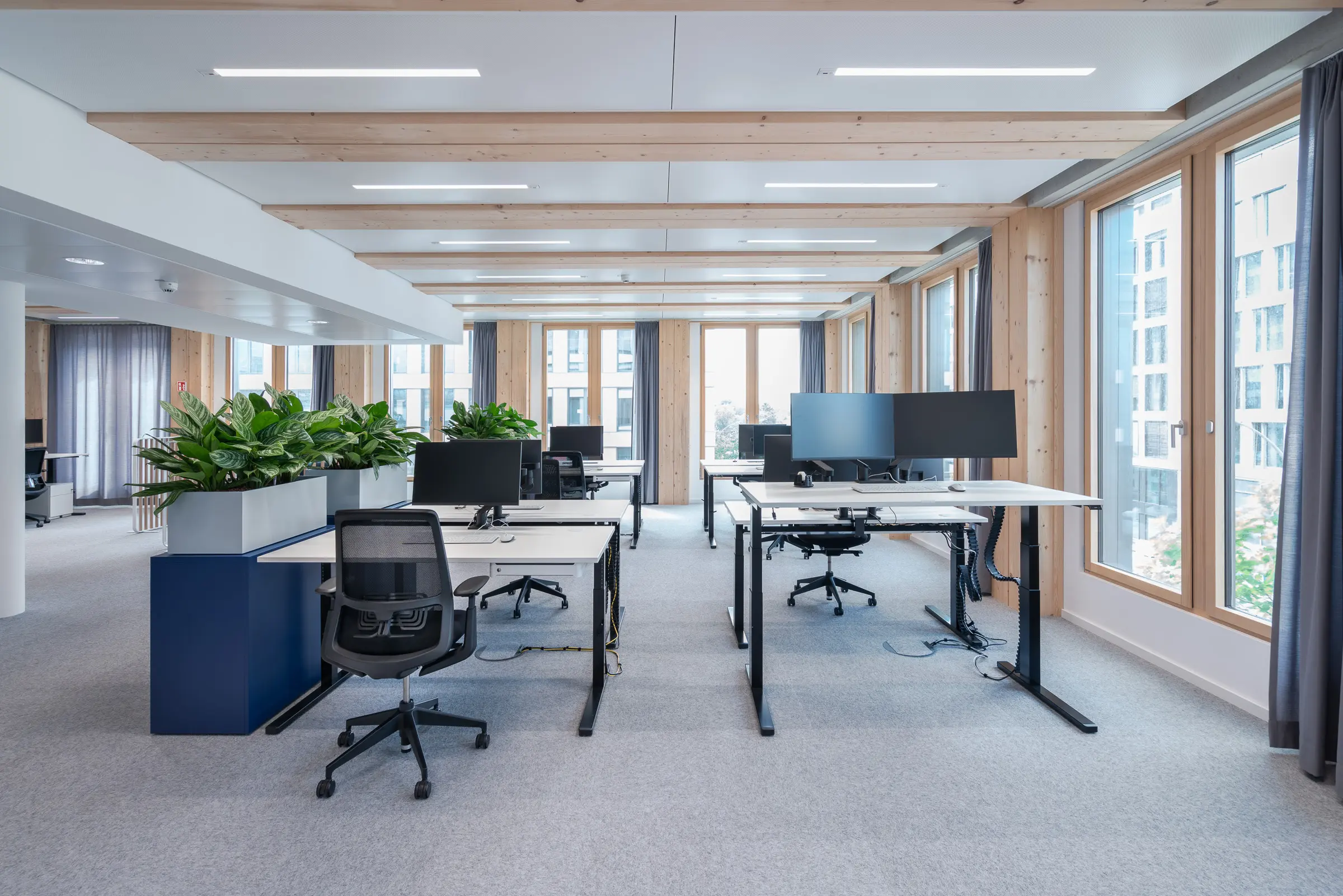 Foto von den Arbeitsplätzen bei DAHER