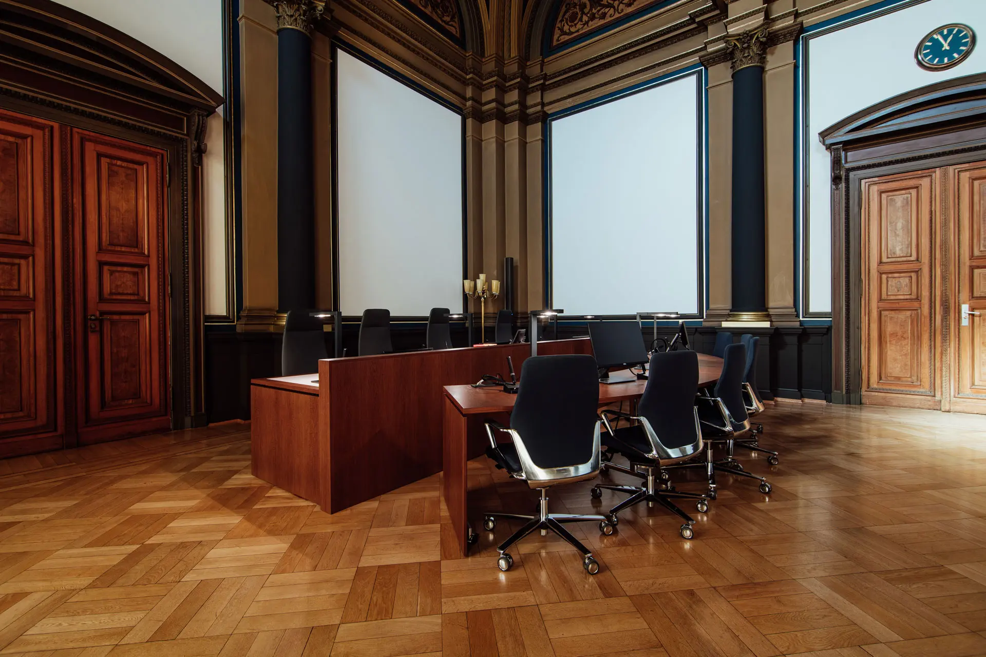 Photo of an office with luxury wooden furniture and chairs