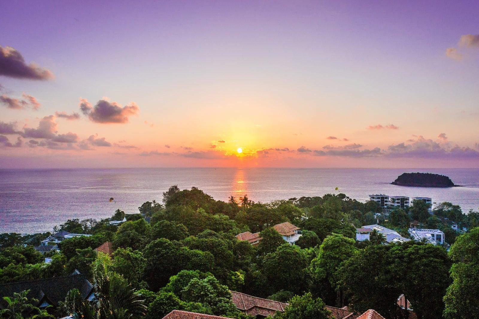 Best Sunset Bars in Phuket