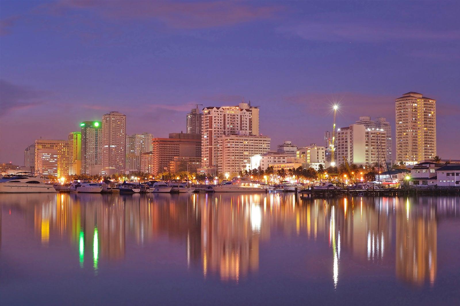 Nightlife in Manila