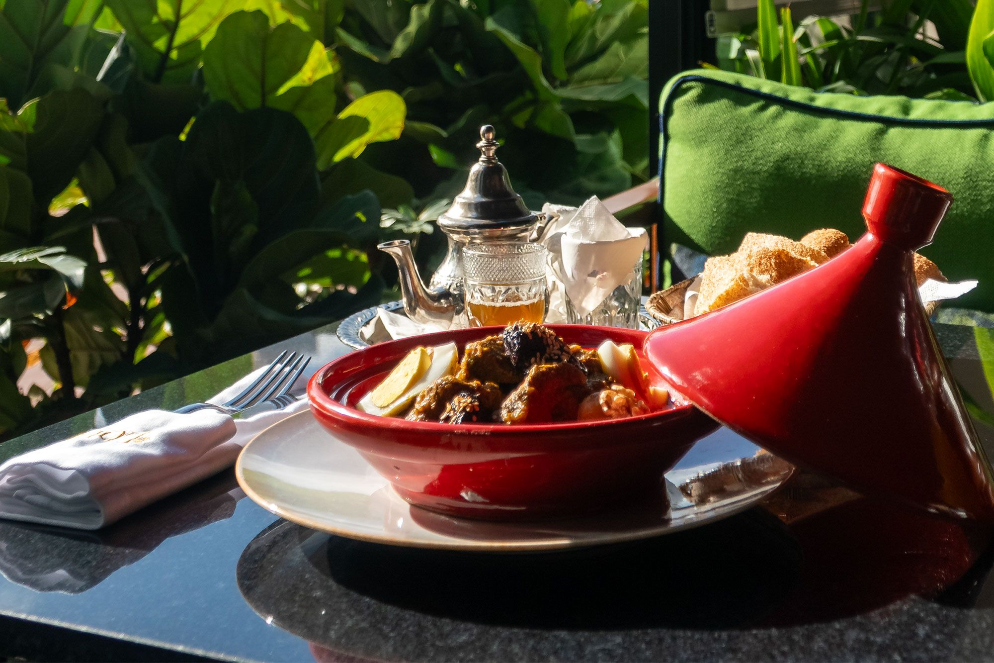 A food dish in a red plate.