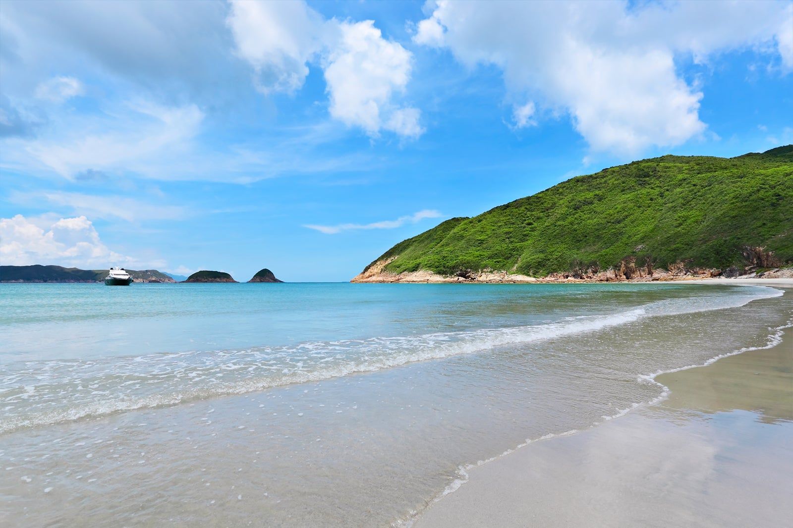 Best Beaches in Hong Kong