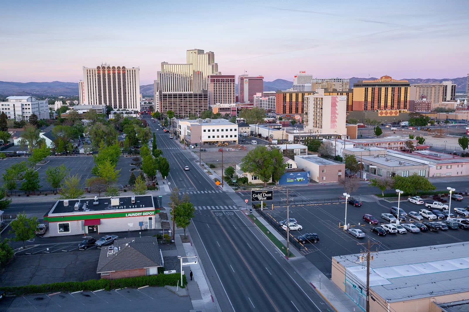 11 Best Places to Go Shopping in Reno