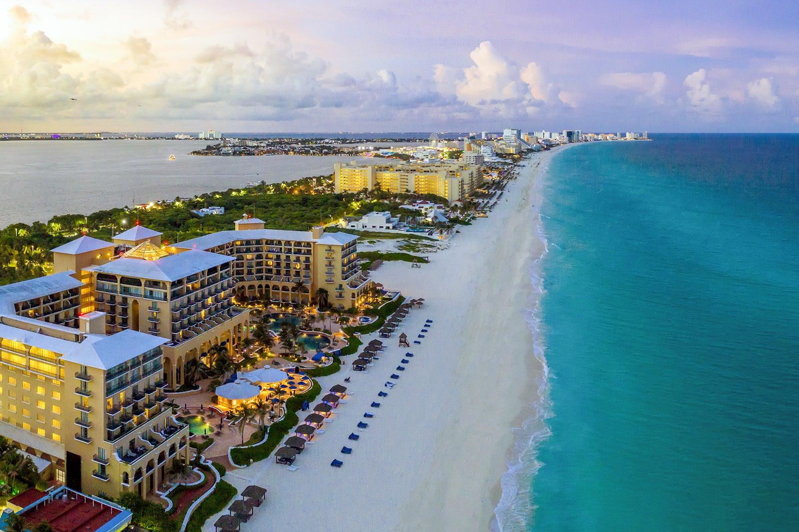 Cancun Nightlife