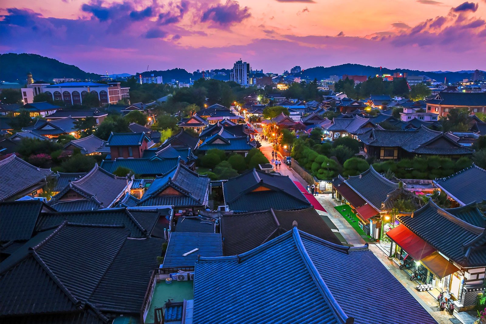 Best Things to Do After Dinner in Jeonju