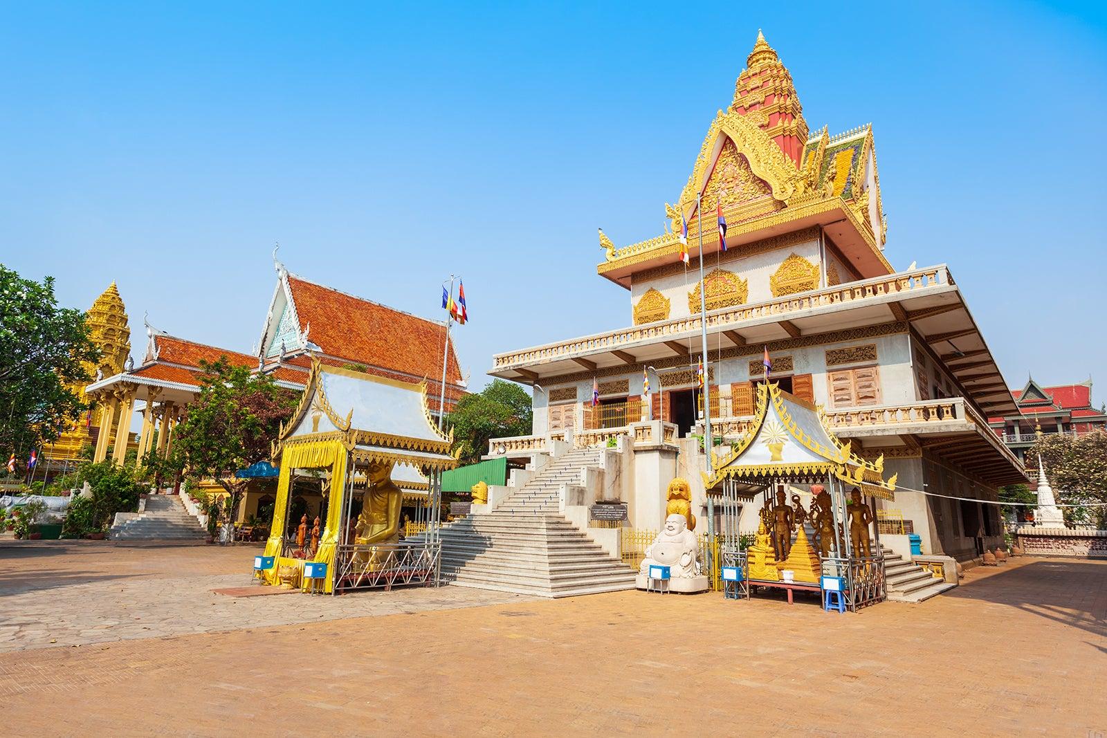 Wat Ounalom in Phnom Penh