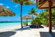 12 Best Beach Clubs And Bars In The Bahamas Where To Party At Night 