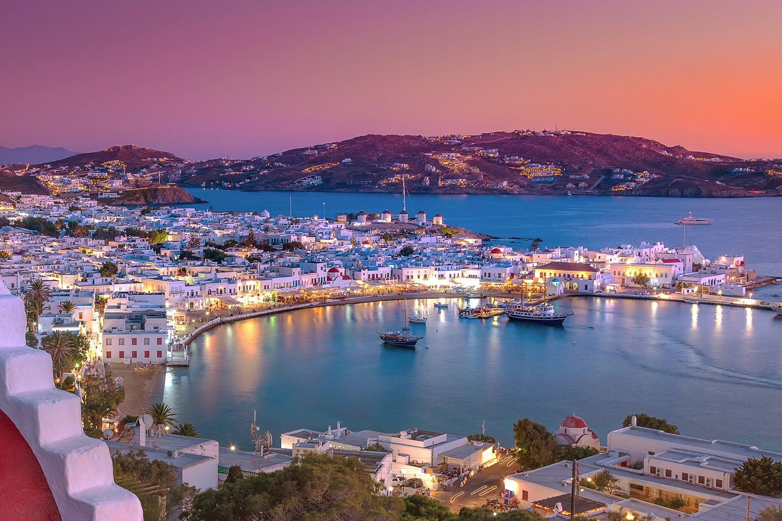 Things to Do in Mykonos at Night