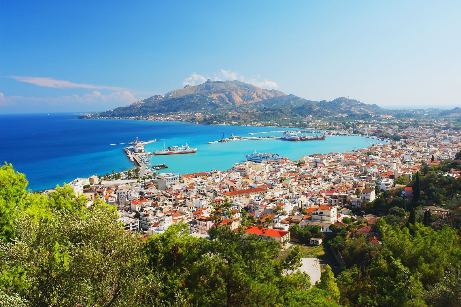Best Zakynthos Towns and Resorts