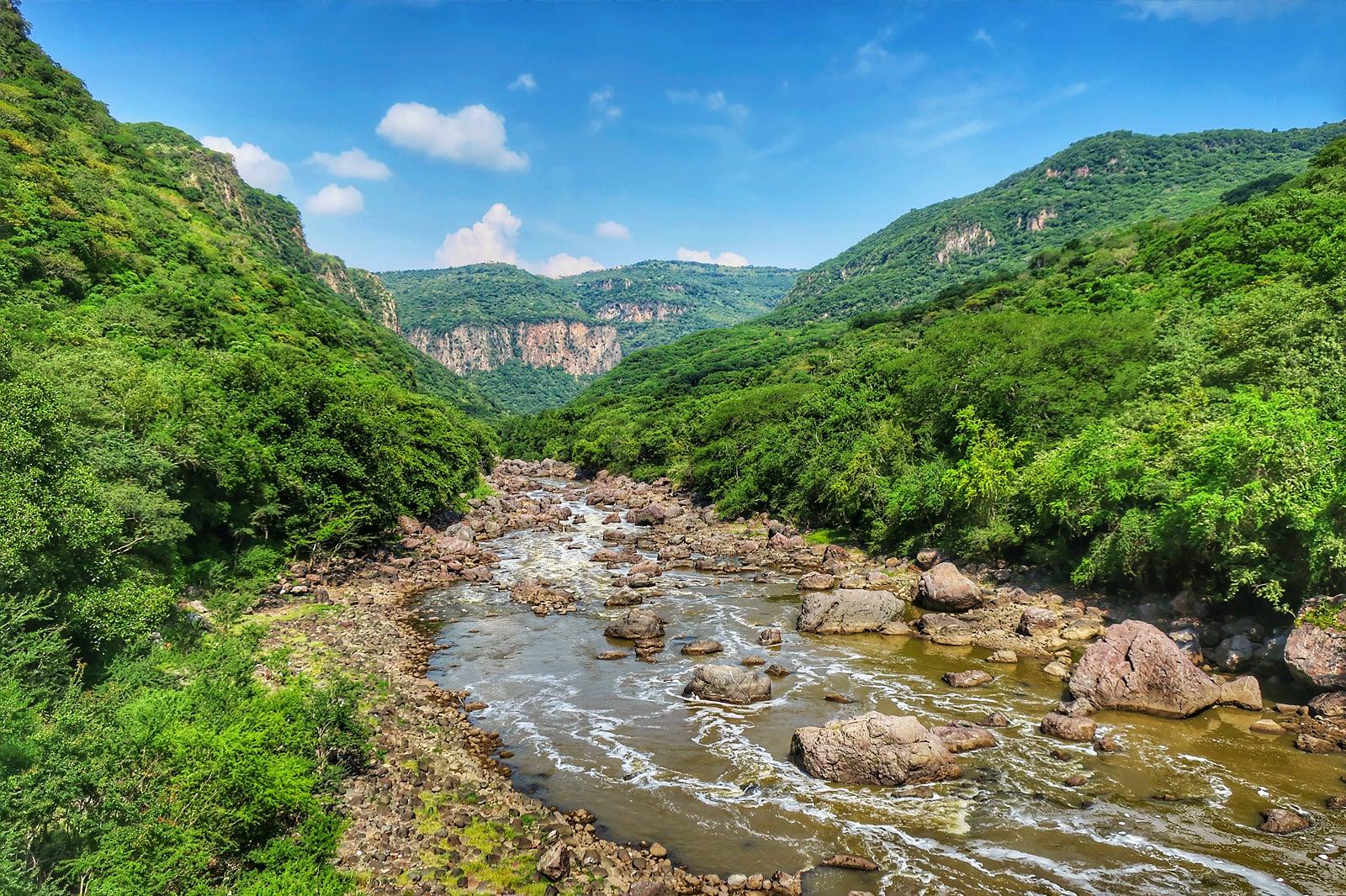 Best Natural Sights around Guadalajara