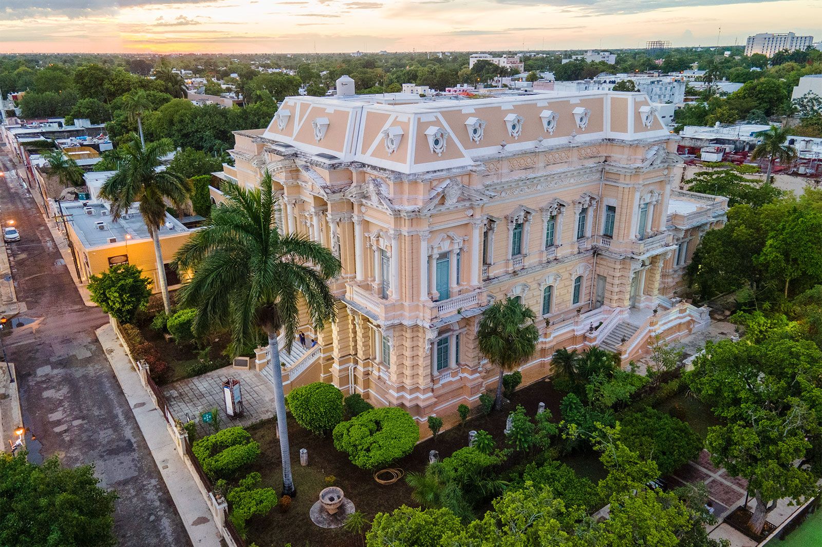 An aerial view of Canton Palace, regional museum of anthropology building.