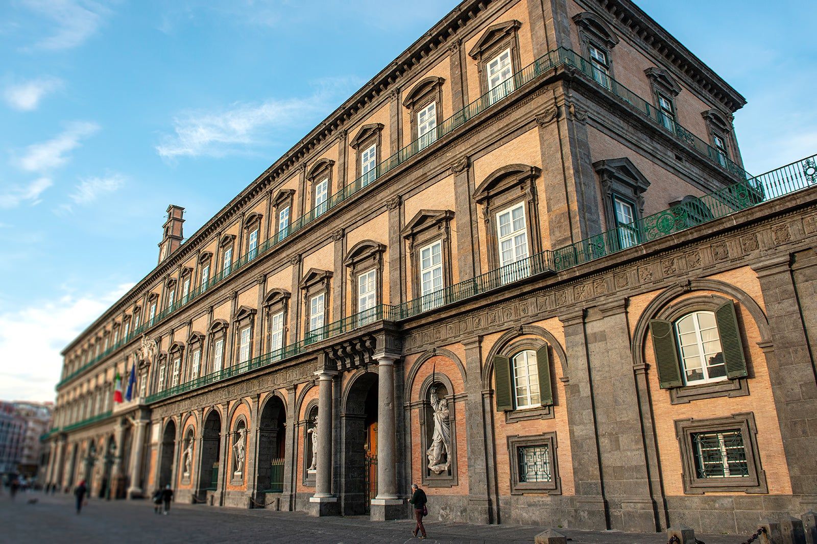 10 Iconic Buildings and Places in Naples - Discover the Most Famous ...
