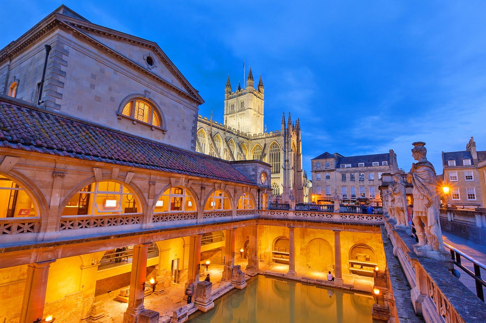 Best Nightlife Experiences in Bath