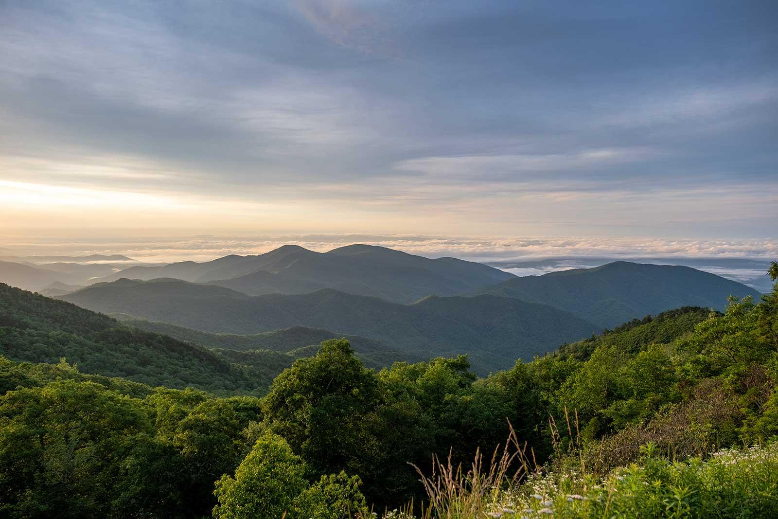 A view of the Shenandoah Mountain range.