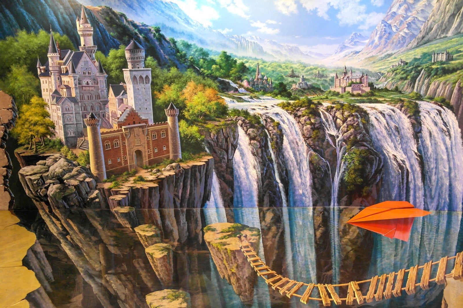 Art in Paradise Bangkok