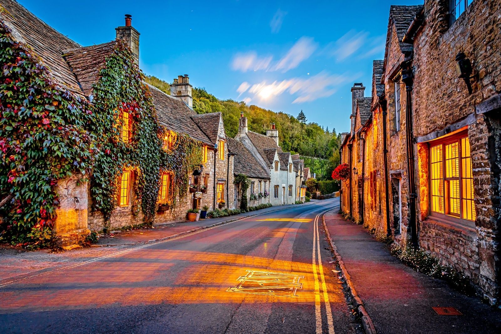 Most Romantic Towns and Villages in the UK 