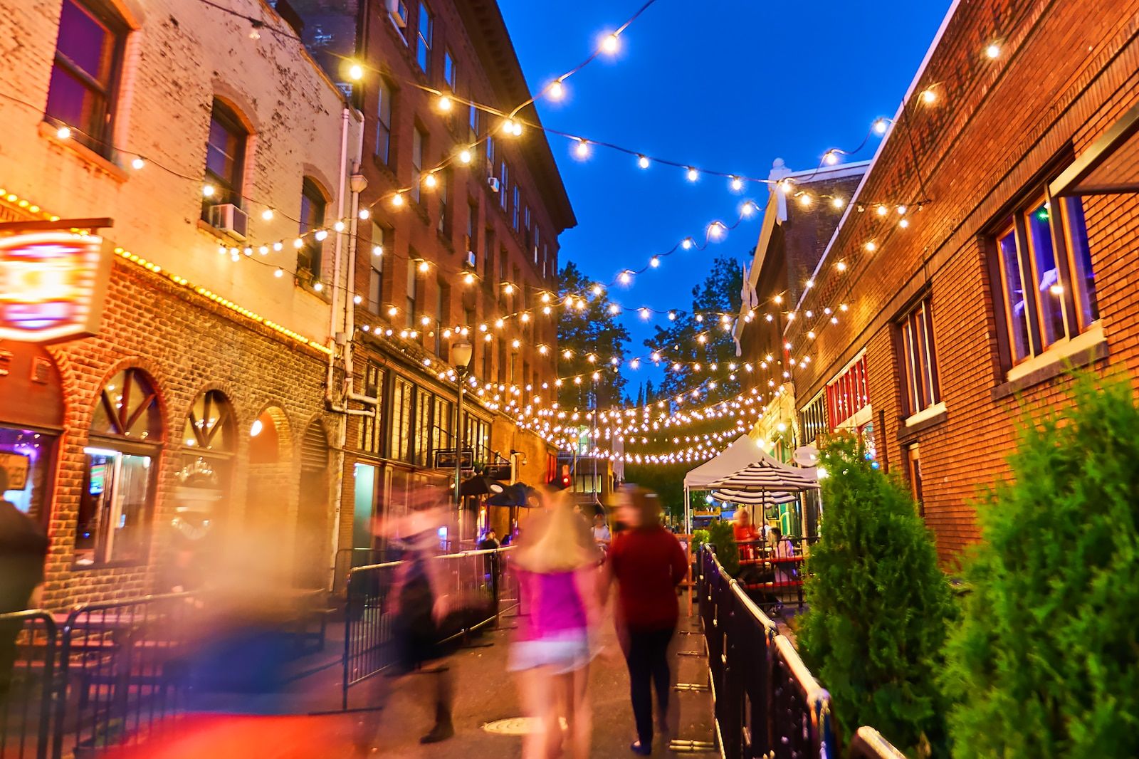 Unique Nightlife Experiences in Portland