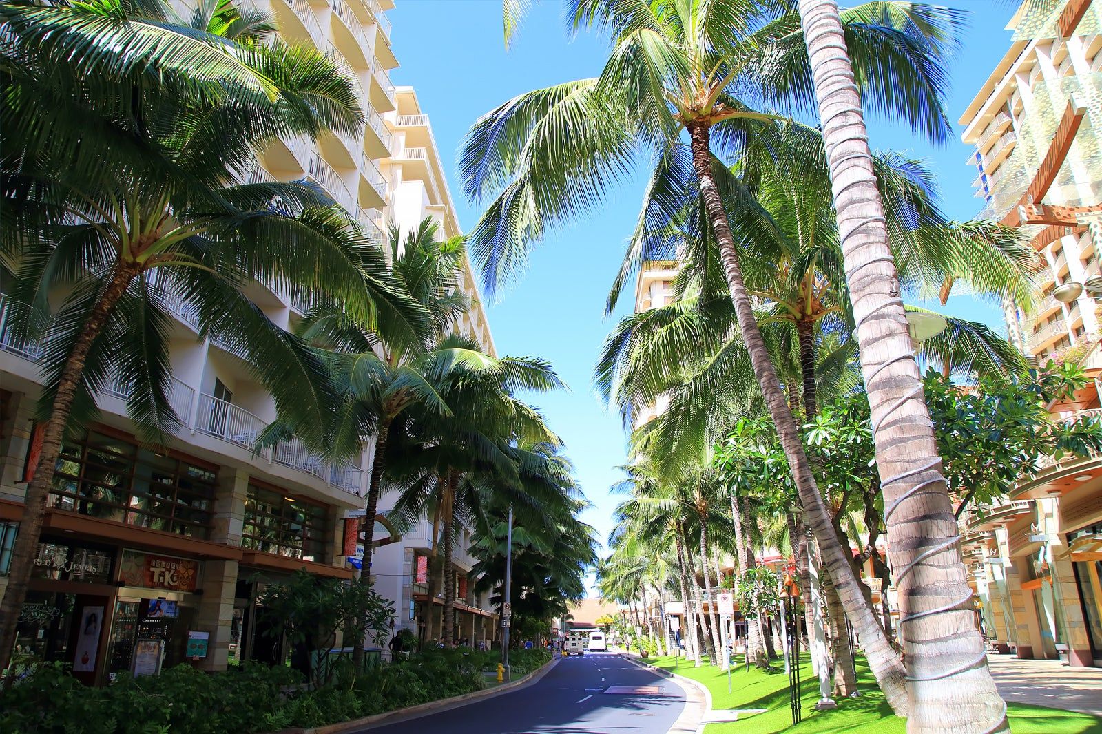 Waikiki Beach Walk in Honolulu