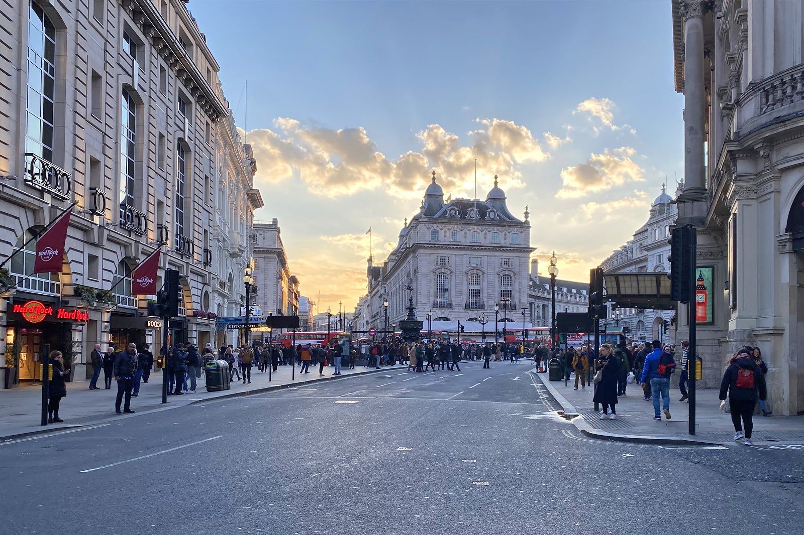 Piccadilly Circus in London
