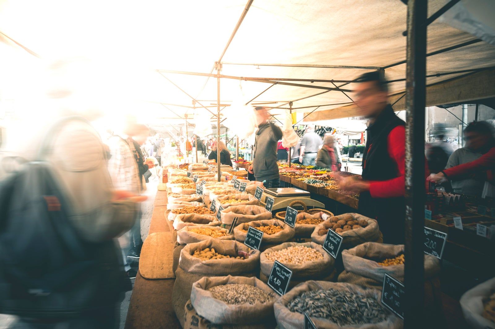 La Llotja night market in Mallorca