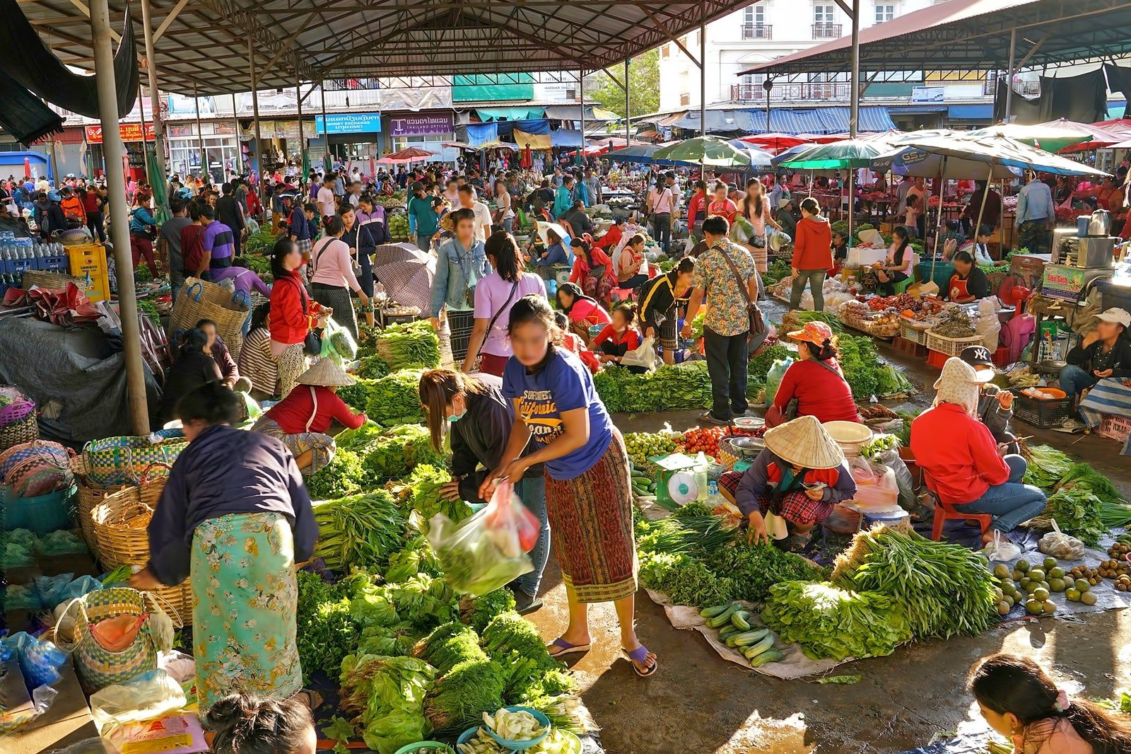 Shopping in Savannakhet