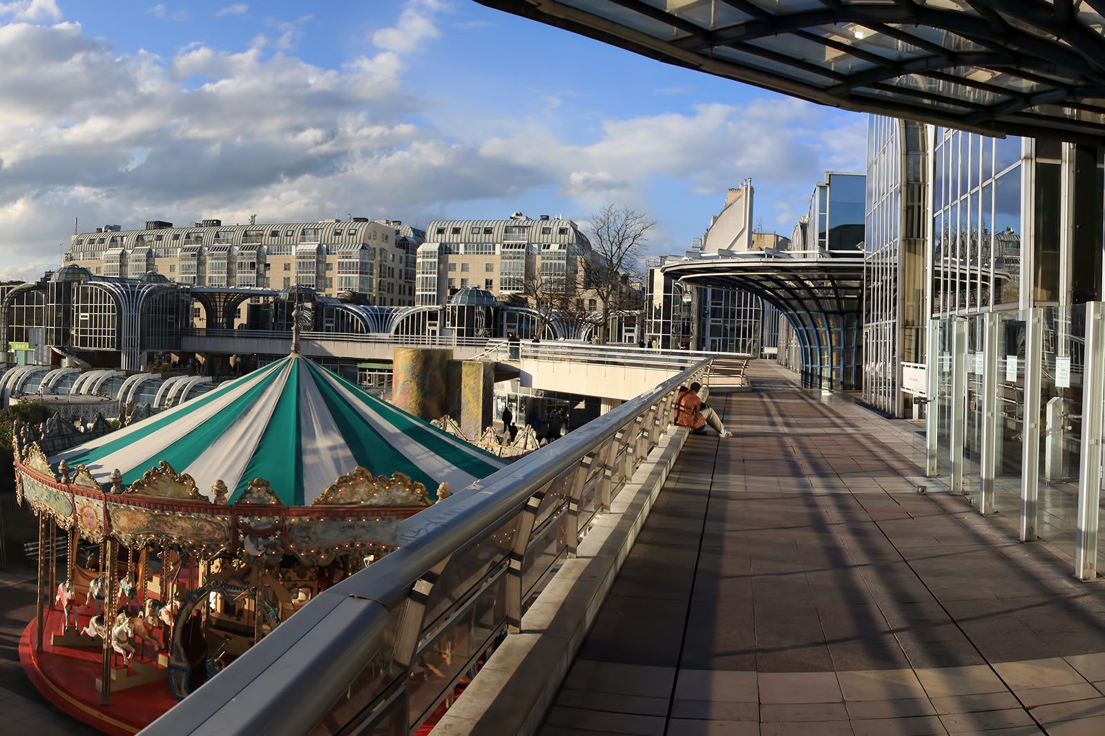 10 Best Shopping Malls in Paris