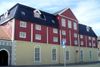 photo by <a href="https://commons.wikimedia.org/wiki/File:Sukkerhuset1.jpg" target="_blank" rel="noreferrer">Helt</a> (<a href="https://creativecommons.org/licenses/by-sa/3.0/" target="_blank" rel="noreferrer">CC BY-SA 3.0</a>)  modified